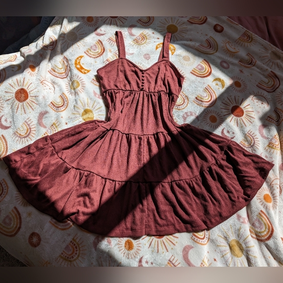 Sun dress - Picture 1 of 4